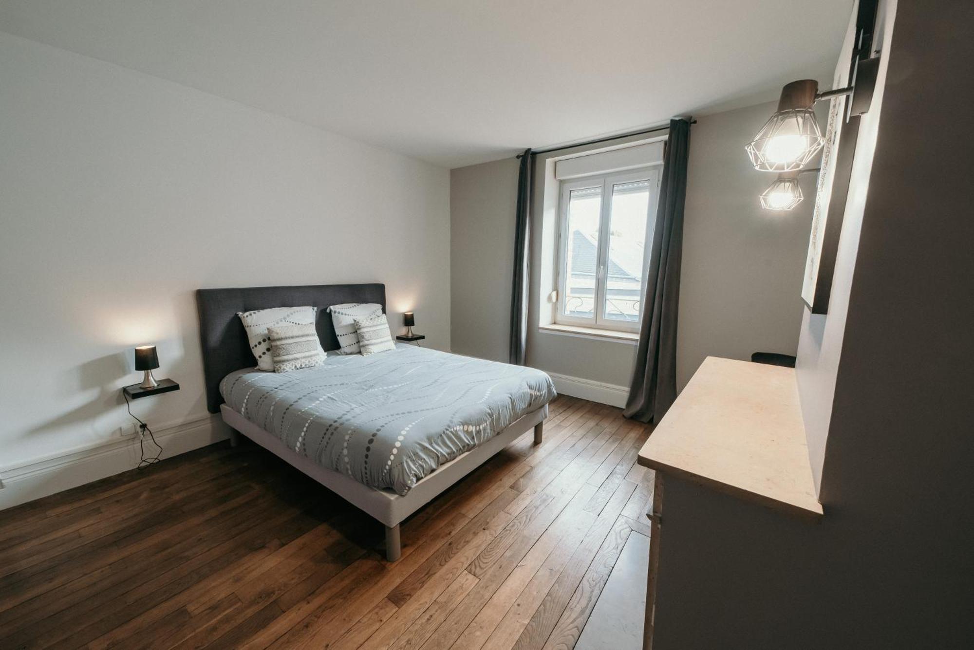 Appartement D'Alexandre Hyper Centre-Ville Charleville-Mézières Dış mekan fotoğraf