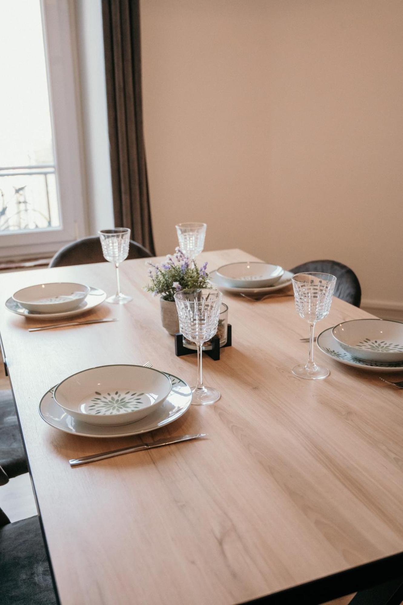 Appartement D'Alexandre Hyper Centre-Ville Charleville-Mézières Dış mekan fotoğraf